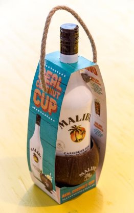 Malibu Coco Tropical 21% EW 6 x 70cl